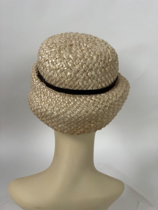 Vintage 1950\'s Beige Straw Womens Hat With Black Accent Woven Design Mid-Century main image 16